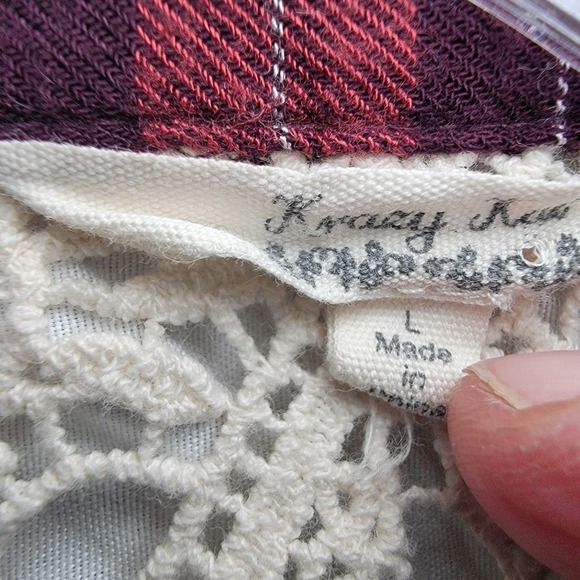 Krazy Kat Womens Flannel and Crochet Lace 100% Rayon LARGE Tab‎ Sleeves Blouse - Picture 3 of 9